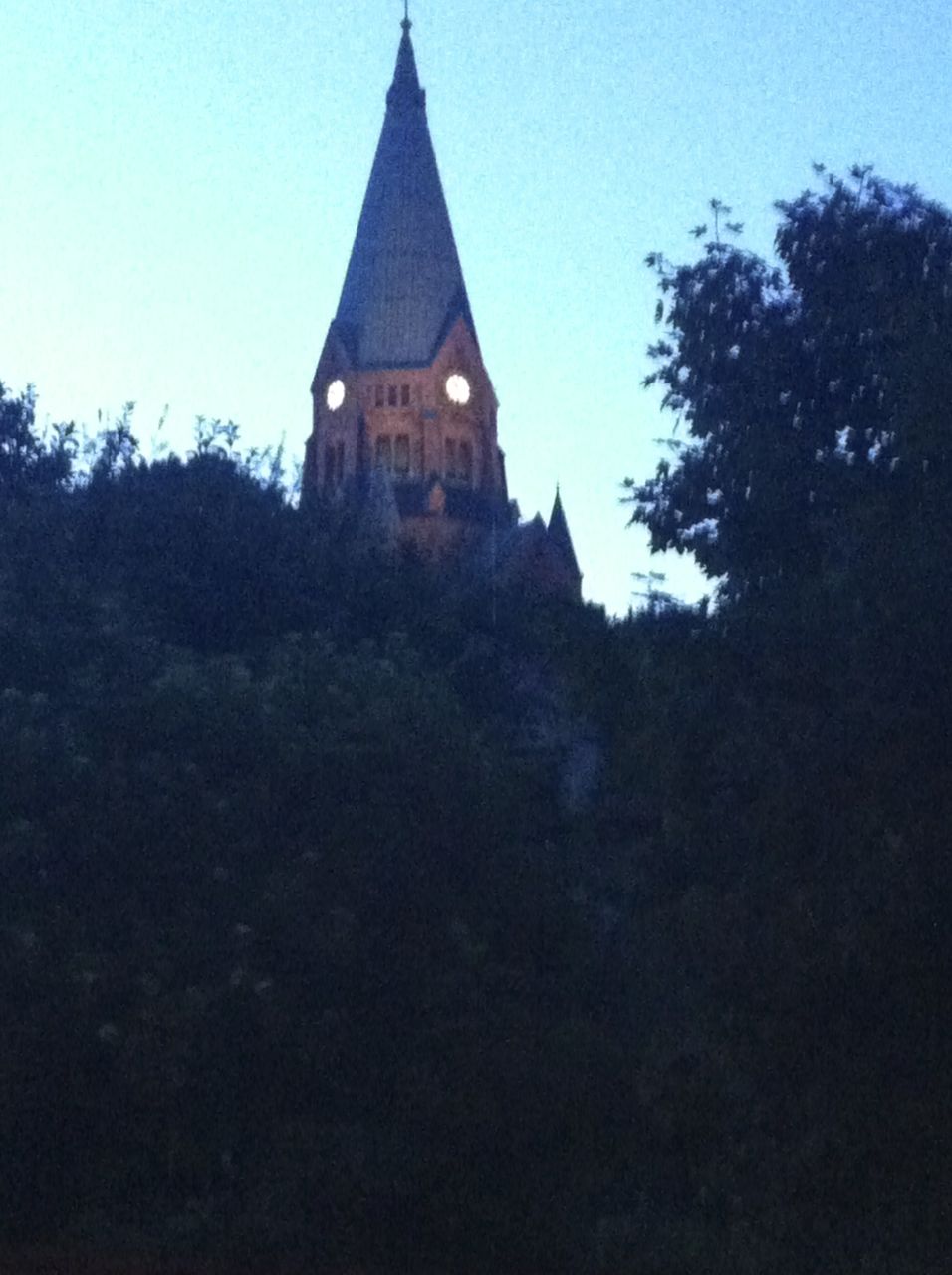 Sofia kyrka en julinatt